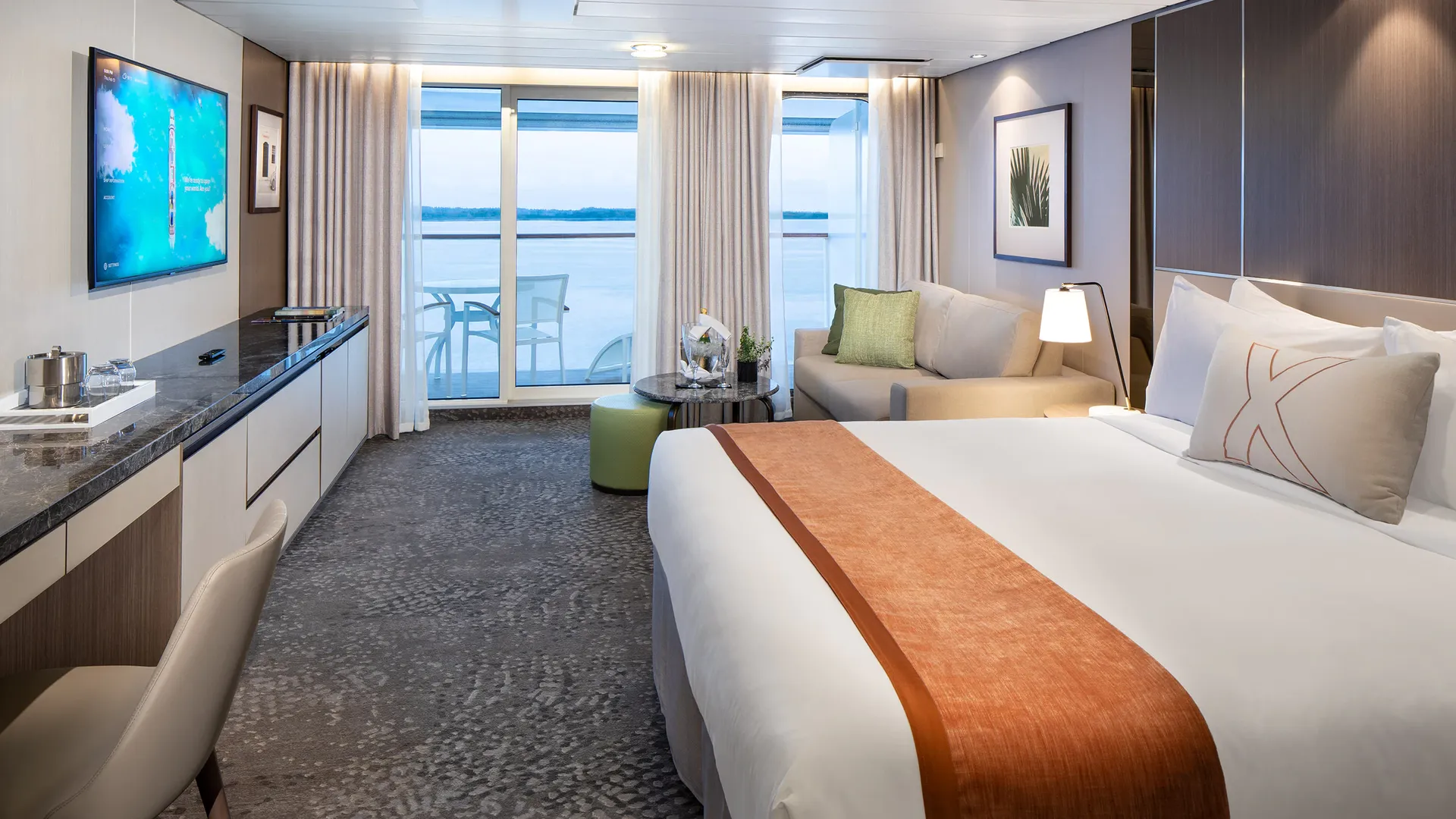 Aqua Sky Suite