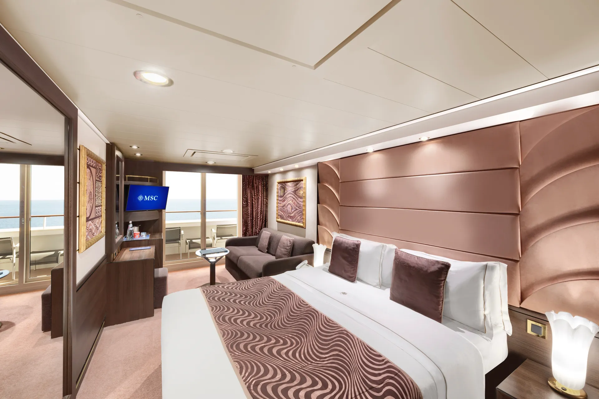 MSC YACHT CLUB DELUXE SUITE 2