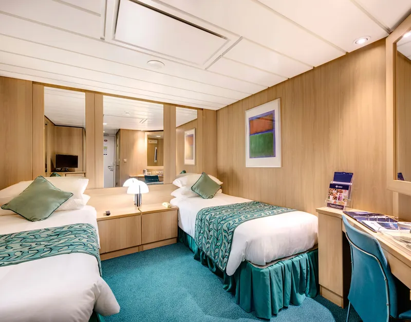 内舱贝拉保证舱 1