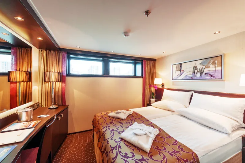 Deluxe Stateroom