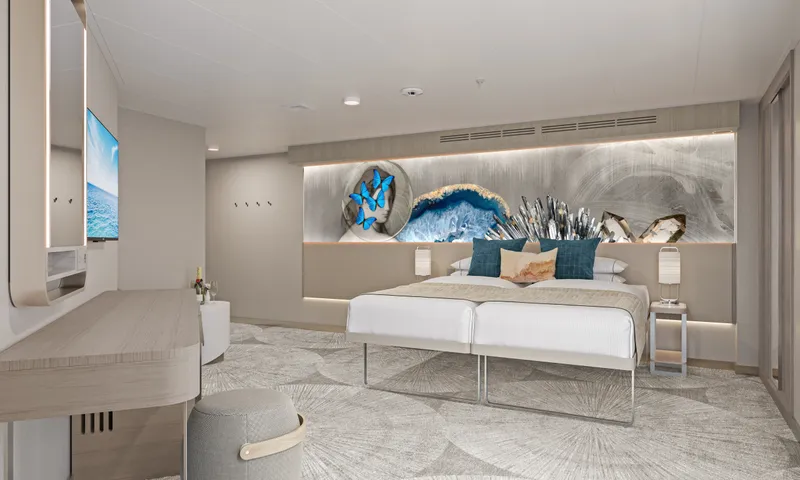 面向船尾的套房带大阳台 1