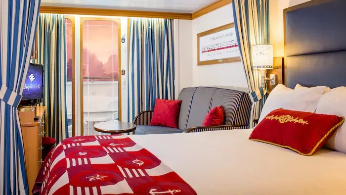 Deluxe Oceanview Stateroom with Verandah 2