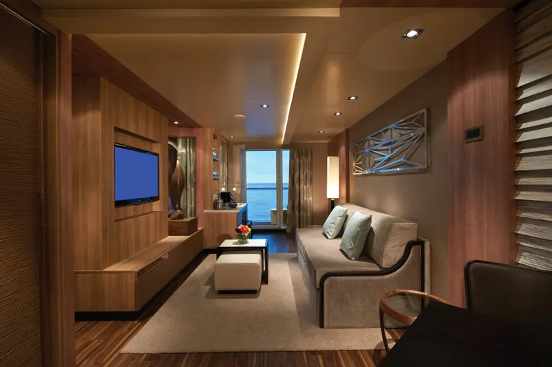 海湾豪华套房带阳台 1