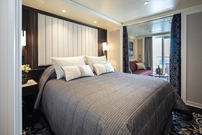 豪华阳台套房 1