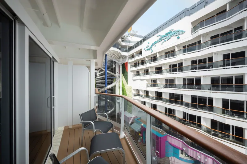 Deluxe balkon med promenade- og havudsigt 4