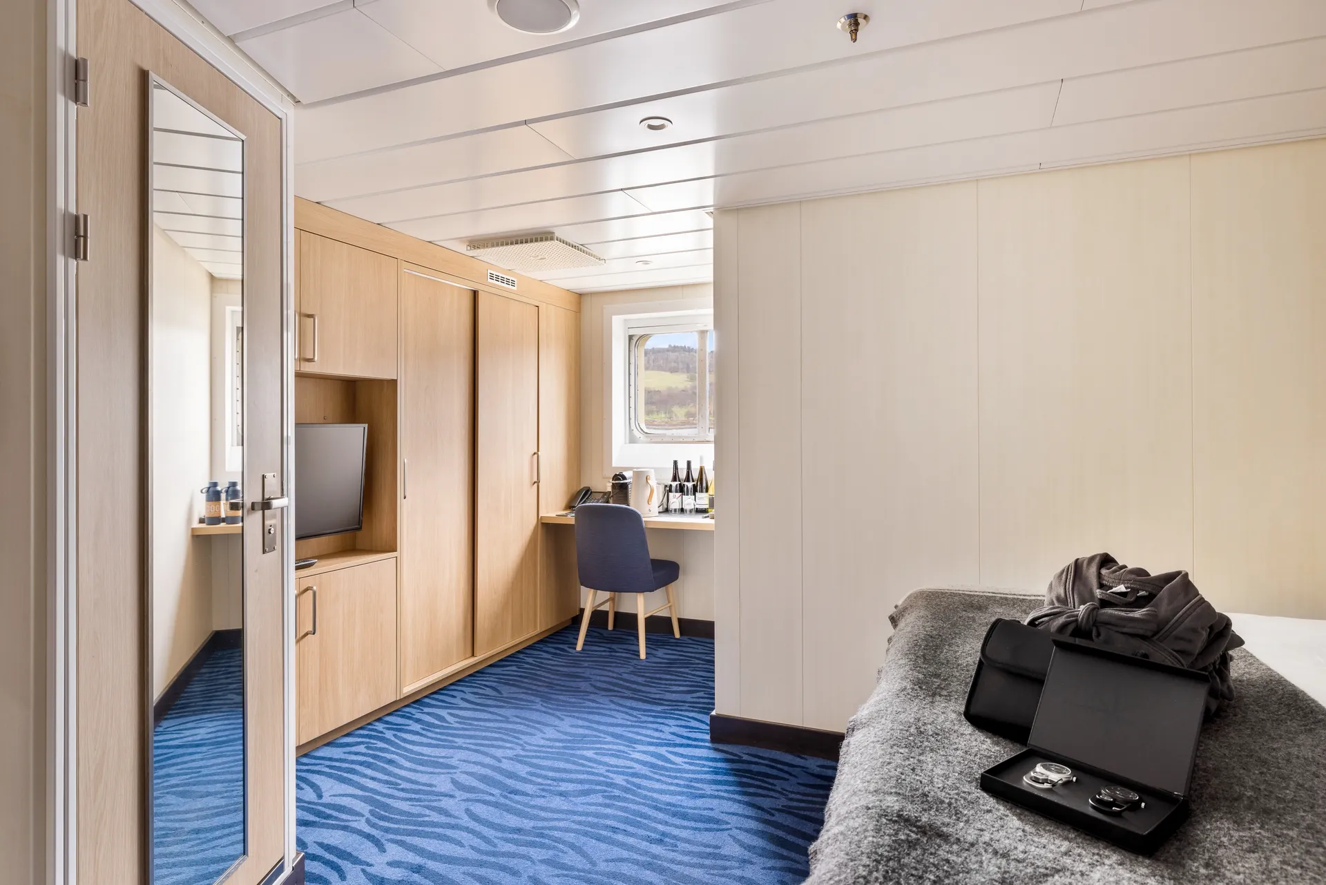 Expedition Mini Suite
