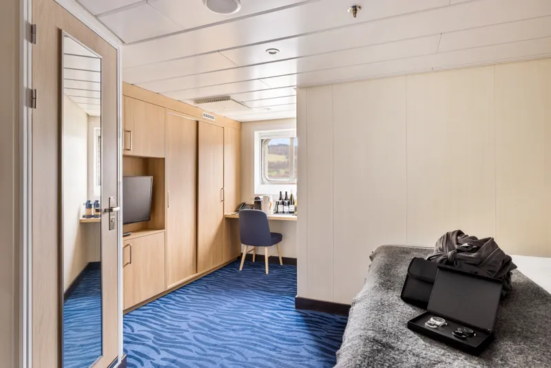 Expedition Mini Suite 1