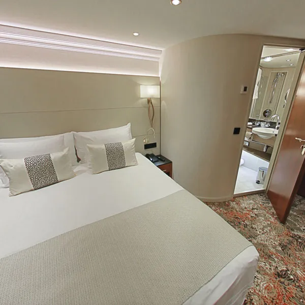 Kategorie 1 | Paluba Emerald 1