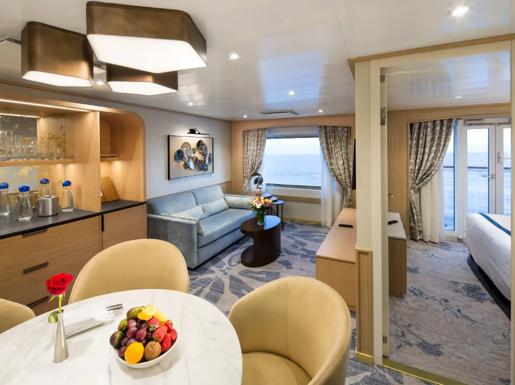 Deluxe Suite