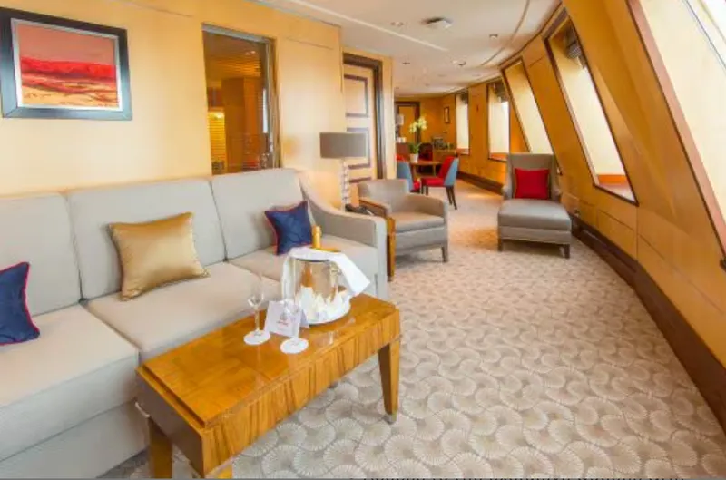 Queens Grill Royal Suite
