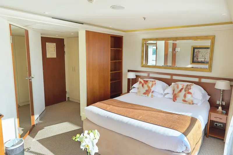 Suită cu balcon francez 1