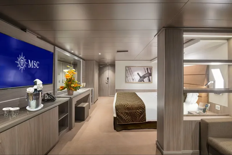 MSC YACHT CLUB DELUXE SUITE 1