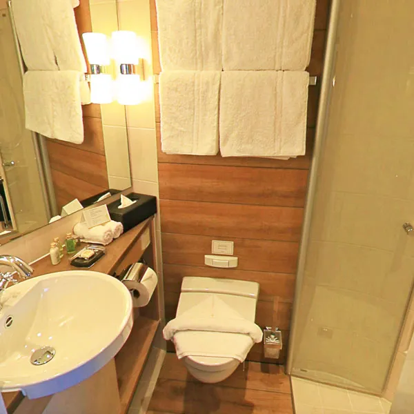 Kategorie 1 | Paluba Emerald 2