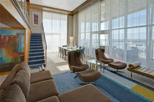 Royal Loft Suite
