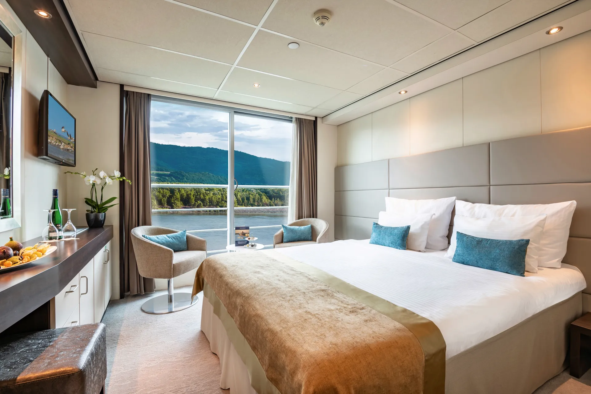 B-4 Cabin with French Balcony