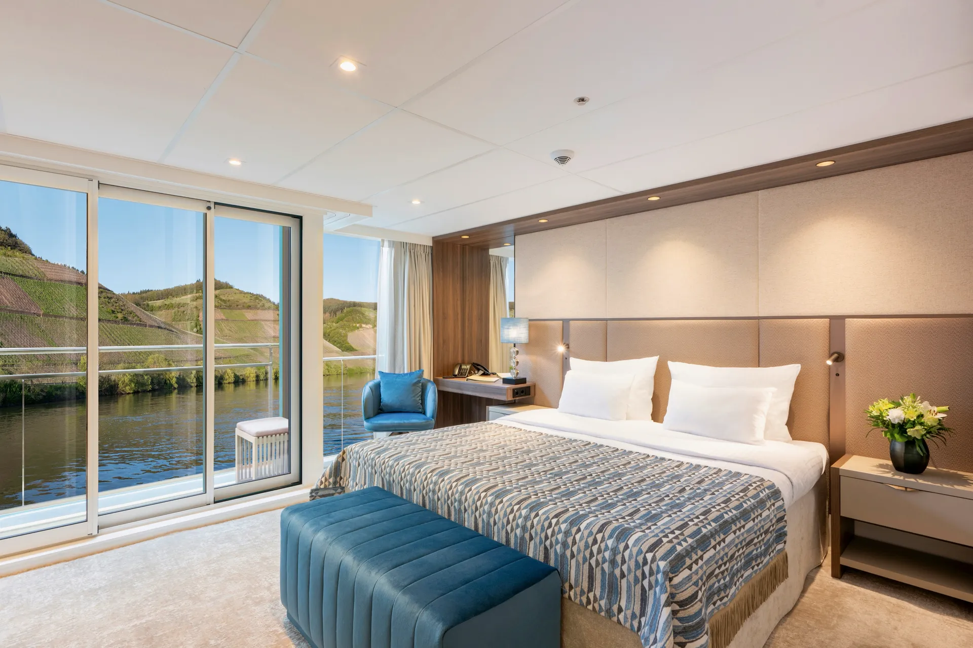 AMADEUS Suite