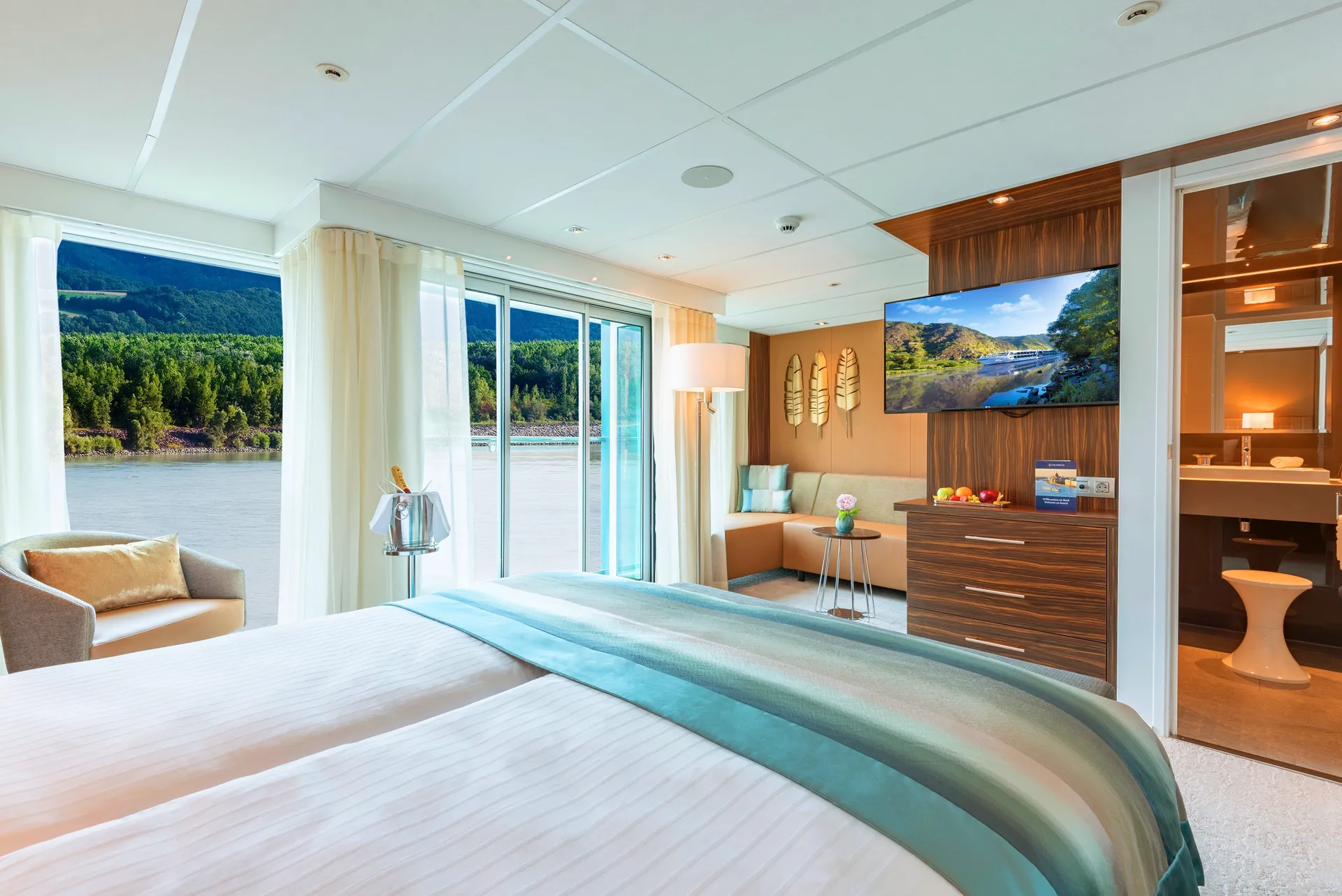 Amadeus Suite with Walk-Out Exterior Balcony