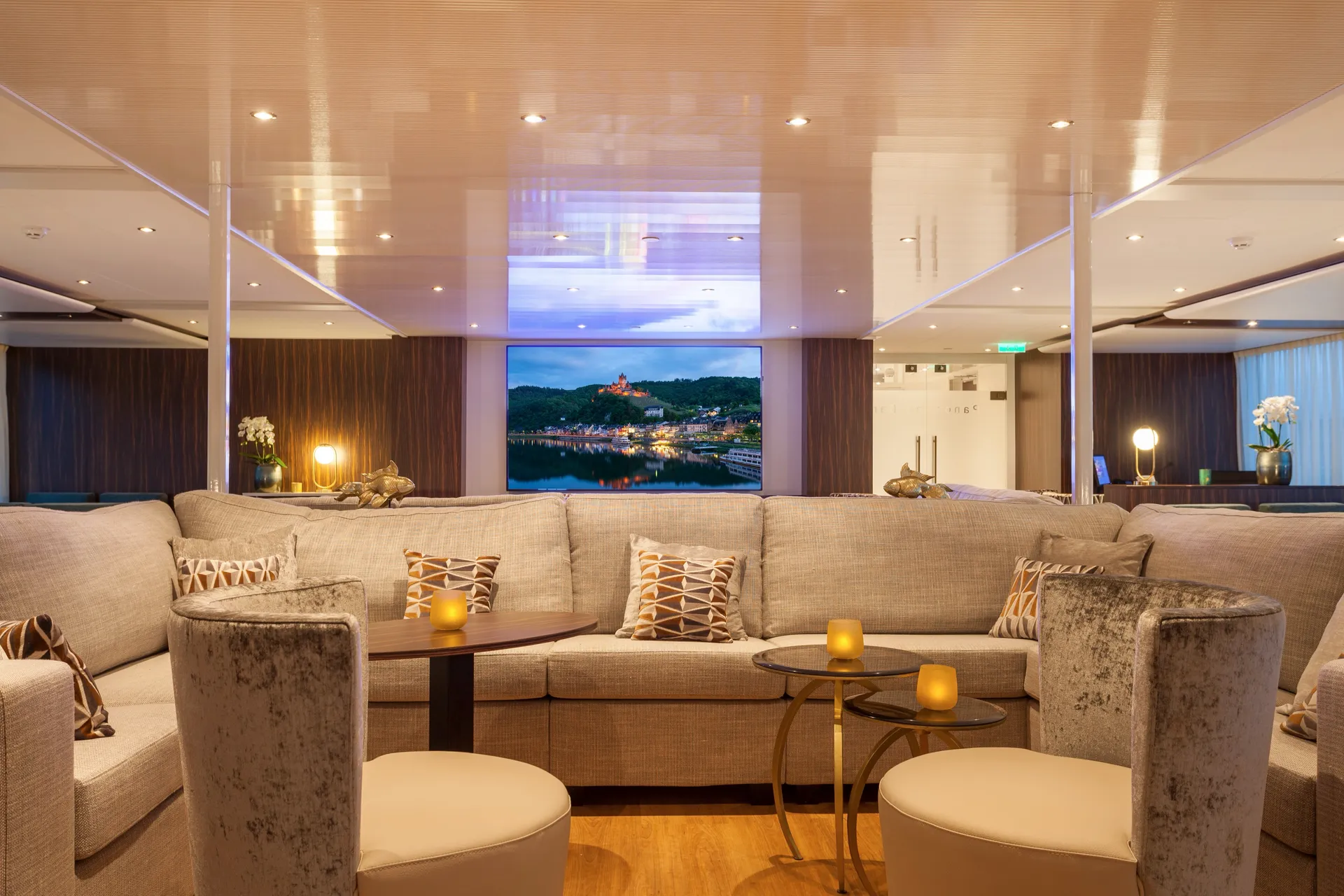 Panorama Bar & Lounge