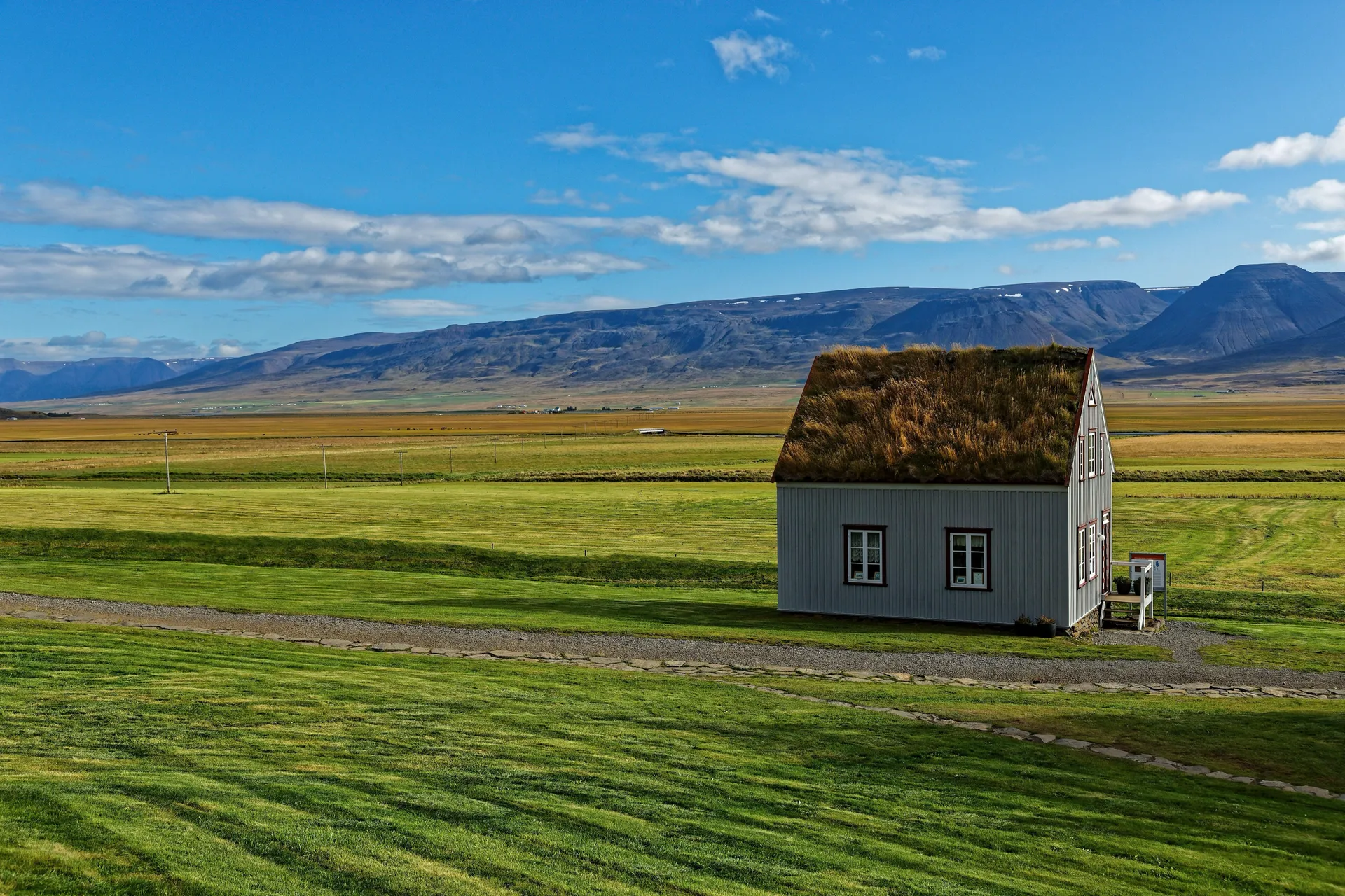 Patreksfjörður (Patreksfjorour, Iceland)