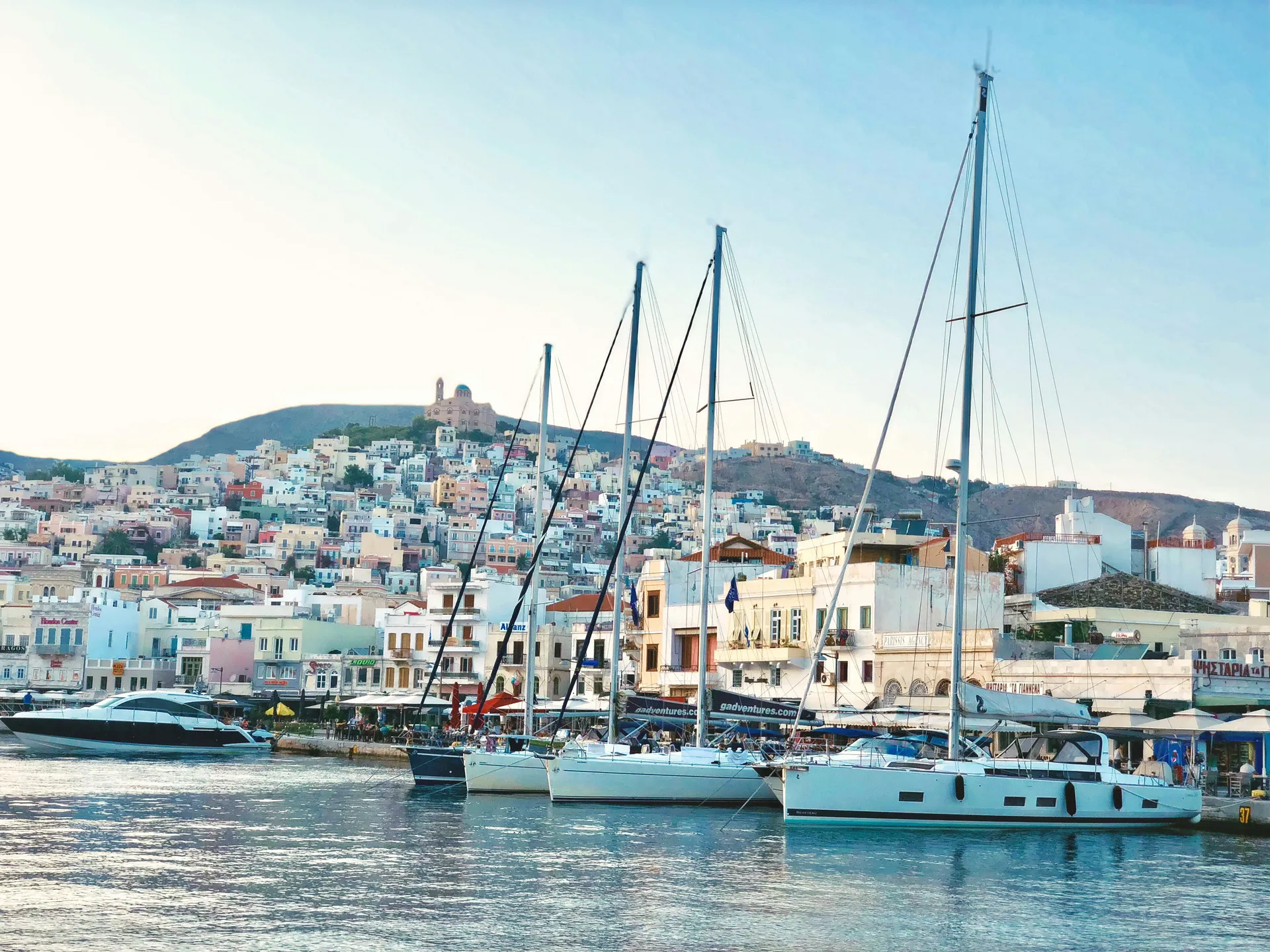 Syros 4