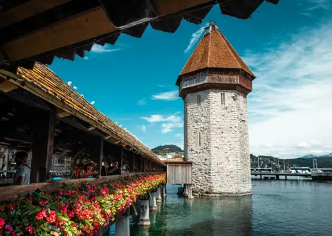 Romantic Rin cu Alpii Elvețieni, 3 nopți în Lacul Como și 1 noapte în Lucerna (călătorie spre nord) — Avalon Waterways · Avalon Vista