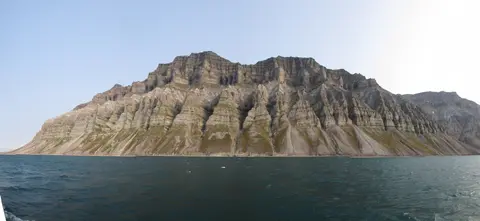 Svalbard Felfedező: A Magas Sarkvidék Legjava Norvégiában — Quark Expeditions · Ultramarine