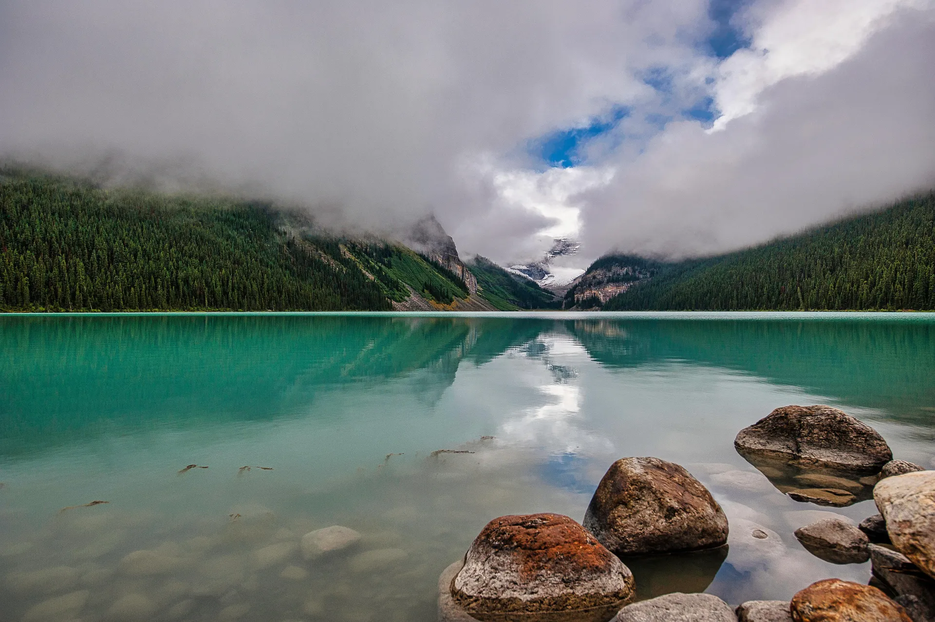 Lake Louise, Banff National Park, Alberta (Lake Louise, Banff National Park, Alberta)