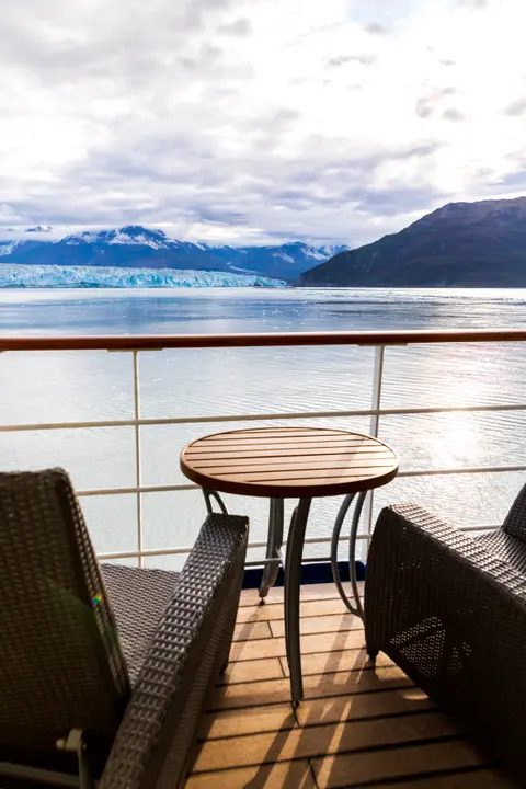 7-Day Alaska Round-Trip Seattle: Glacier Bay, Skagway & Juneau — Norwegian Cruise Line · Norwegian Encore