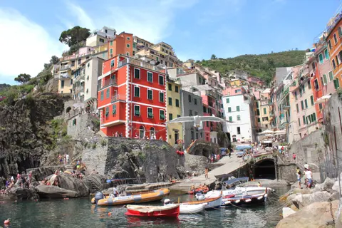 Medelhavet från Civitavecchia — MSC Cruises · MSC Grandiosa