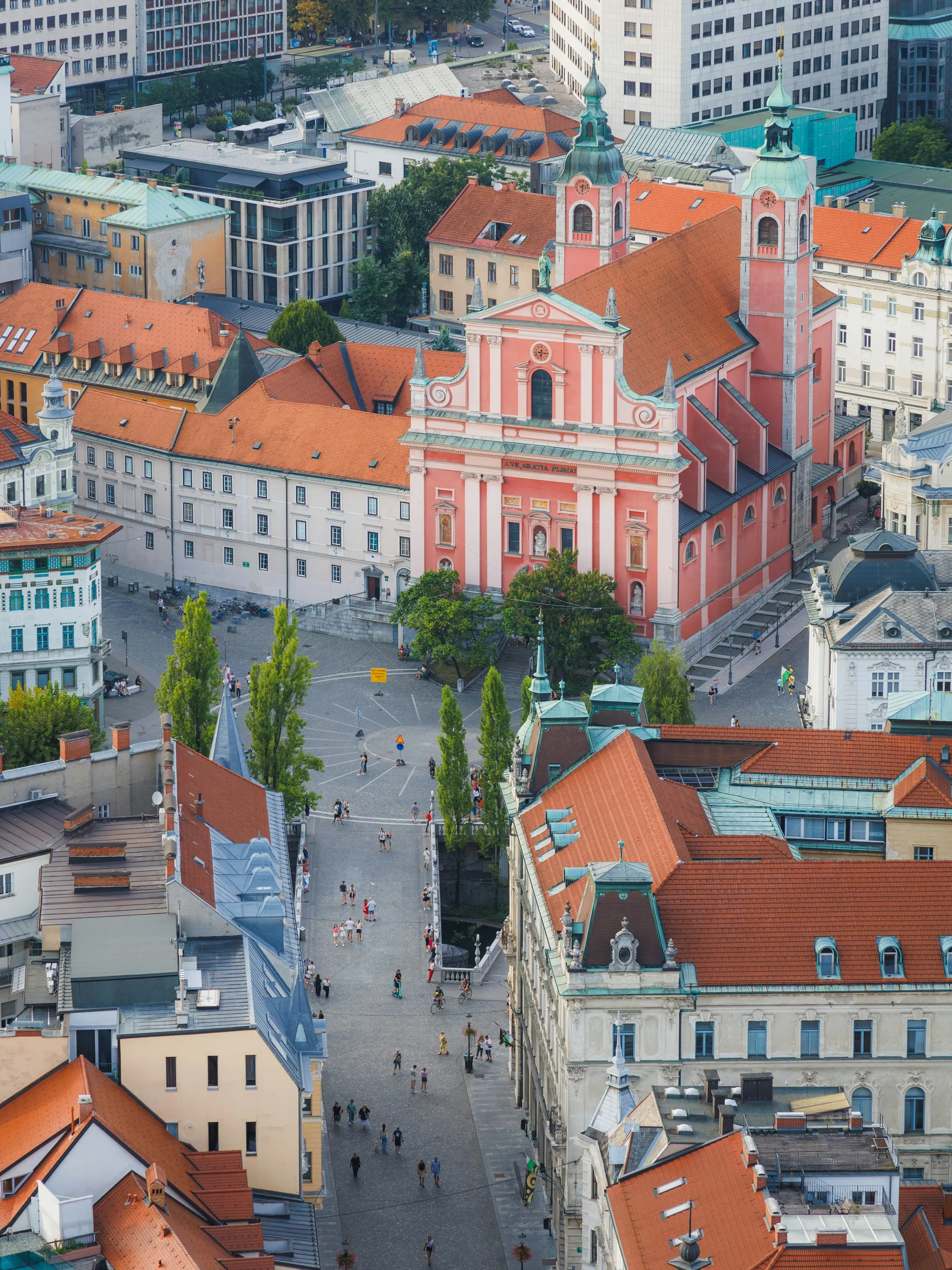 Ljubljana to Venice — Uniworld River Cruises · S.S. La Venezia