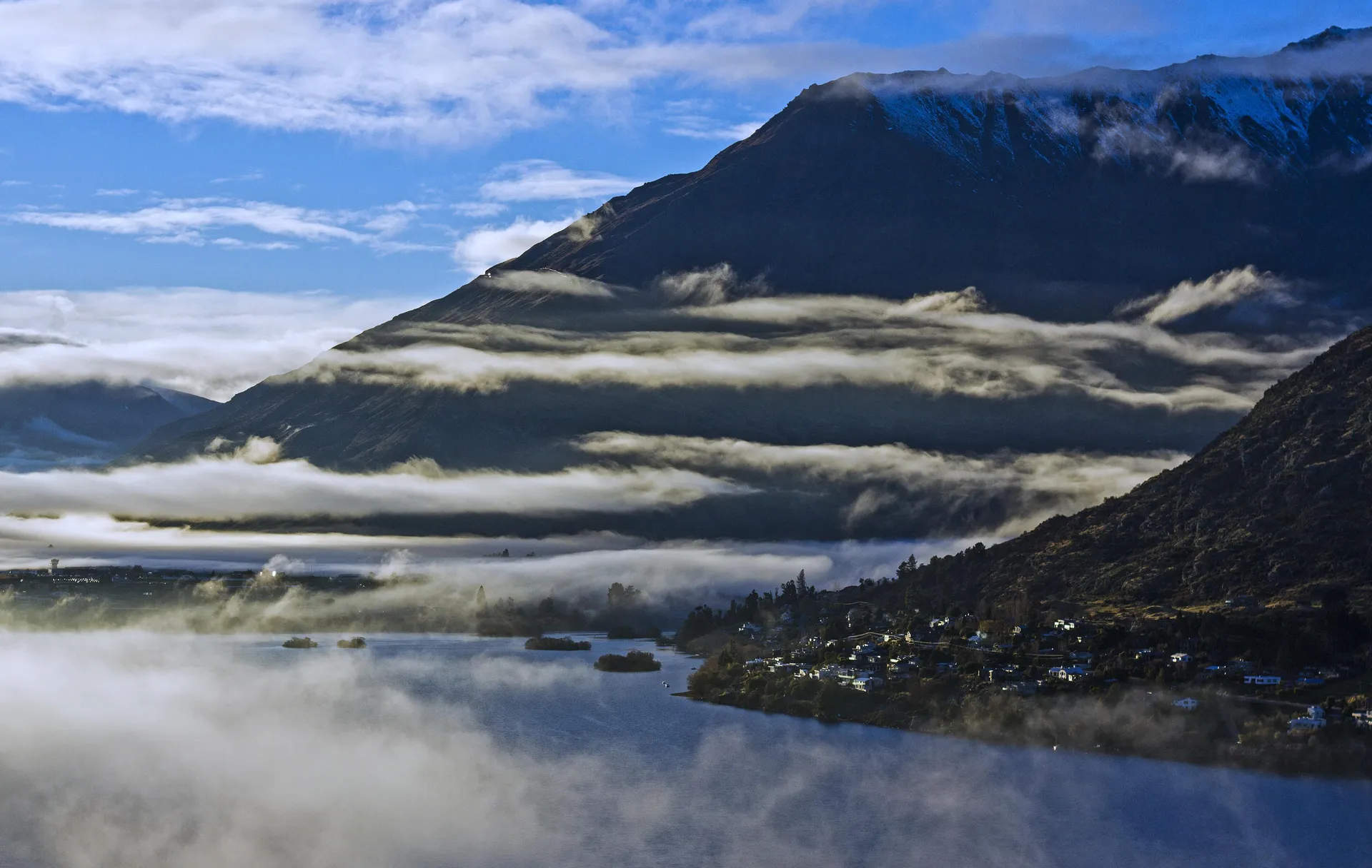 Kétséges Hang (Doubtful Sound)