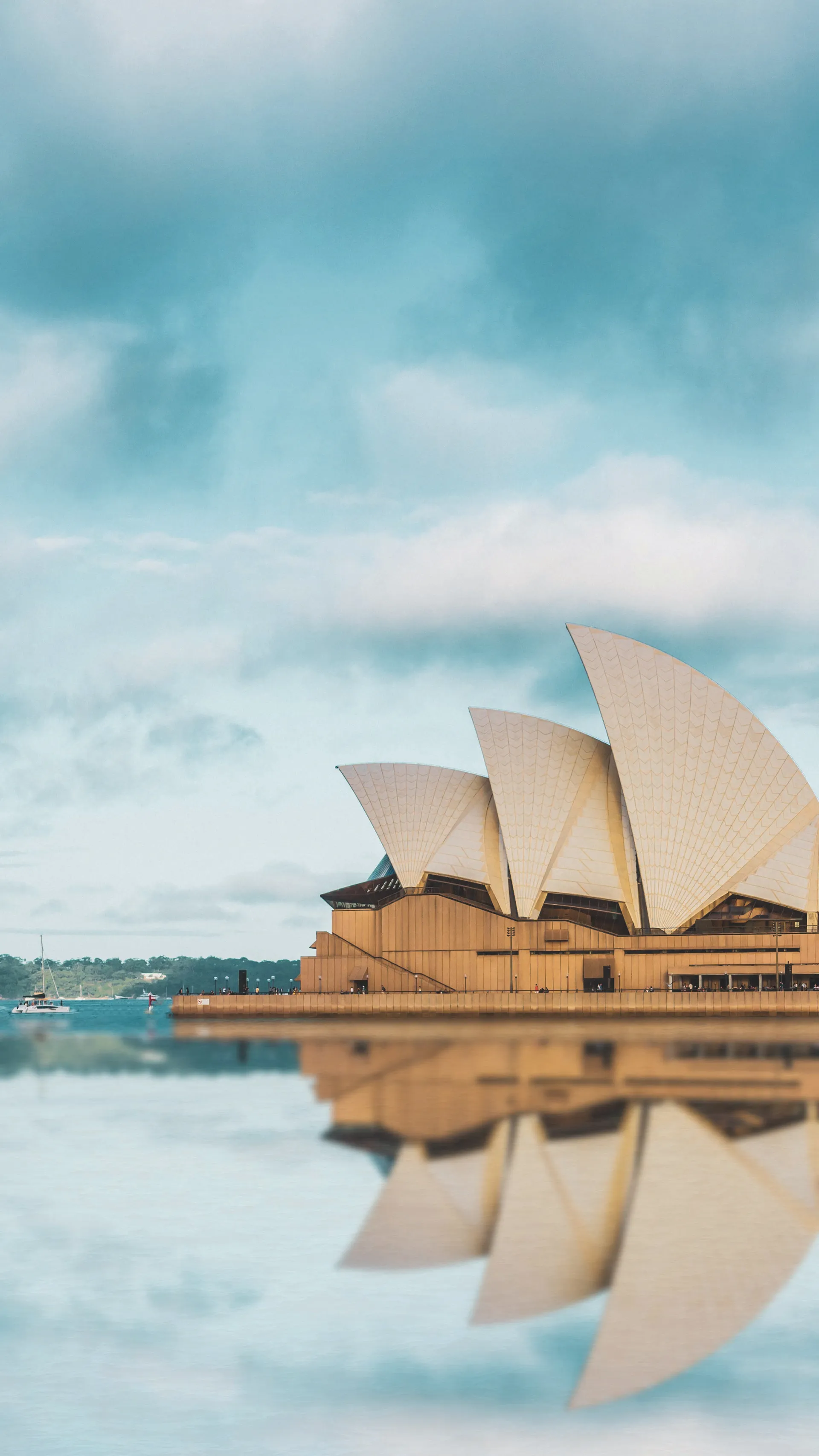 Darwin -TO- Sydney — Regent Seven Seas Cruises · Seven Seas Navigator