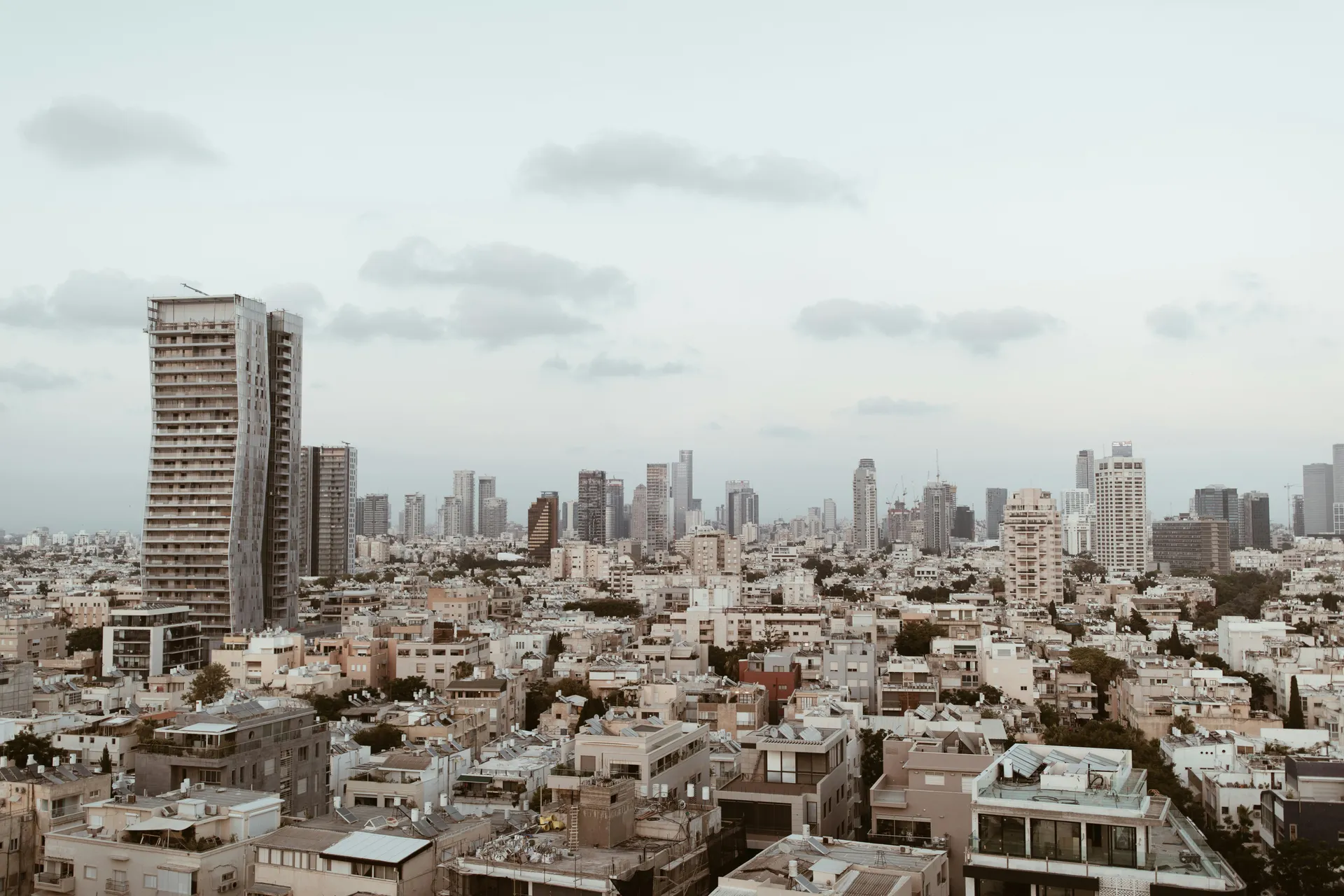 Tel Aviv-Yafo 6
