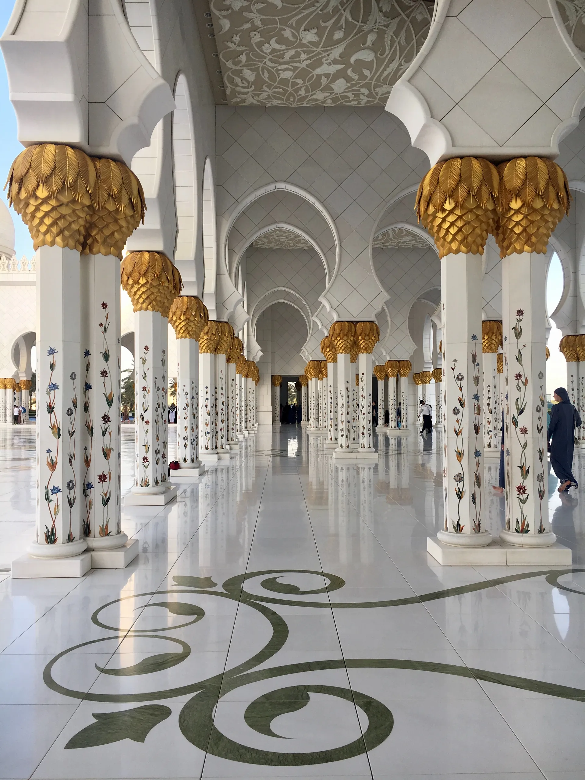 Athena ke Doha — Oceania Cruises · Nautica