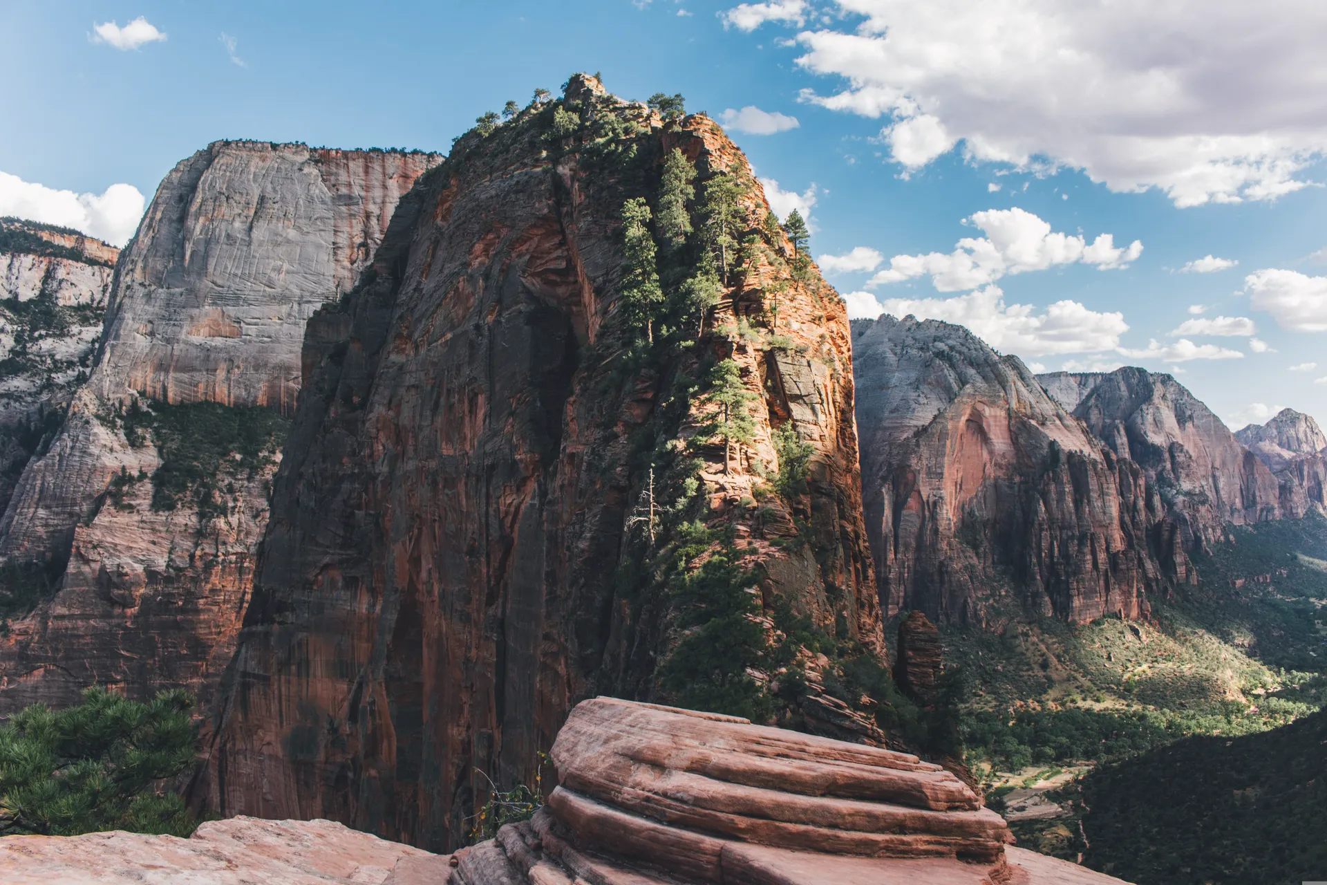 Zionin kansallispuisto (Zion National Park, Utah)