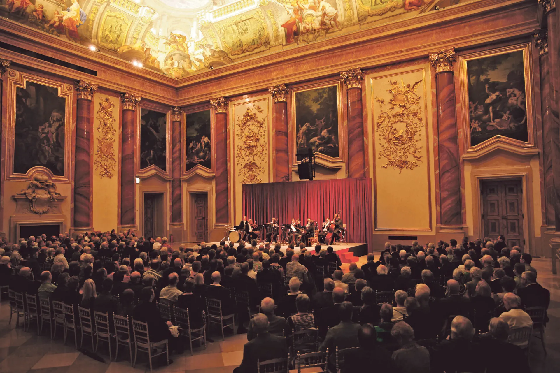 Melodies Of The Danube - Budapest to Vilshofen — AmaWaterways · AmaReina