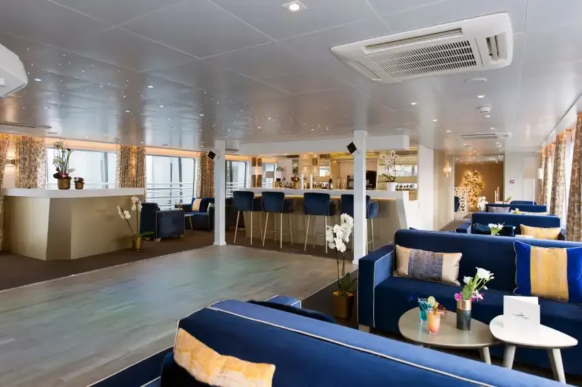 MS Symphonie 8