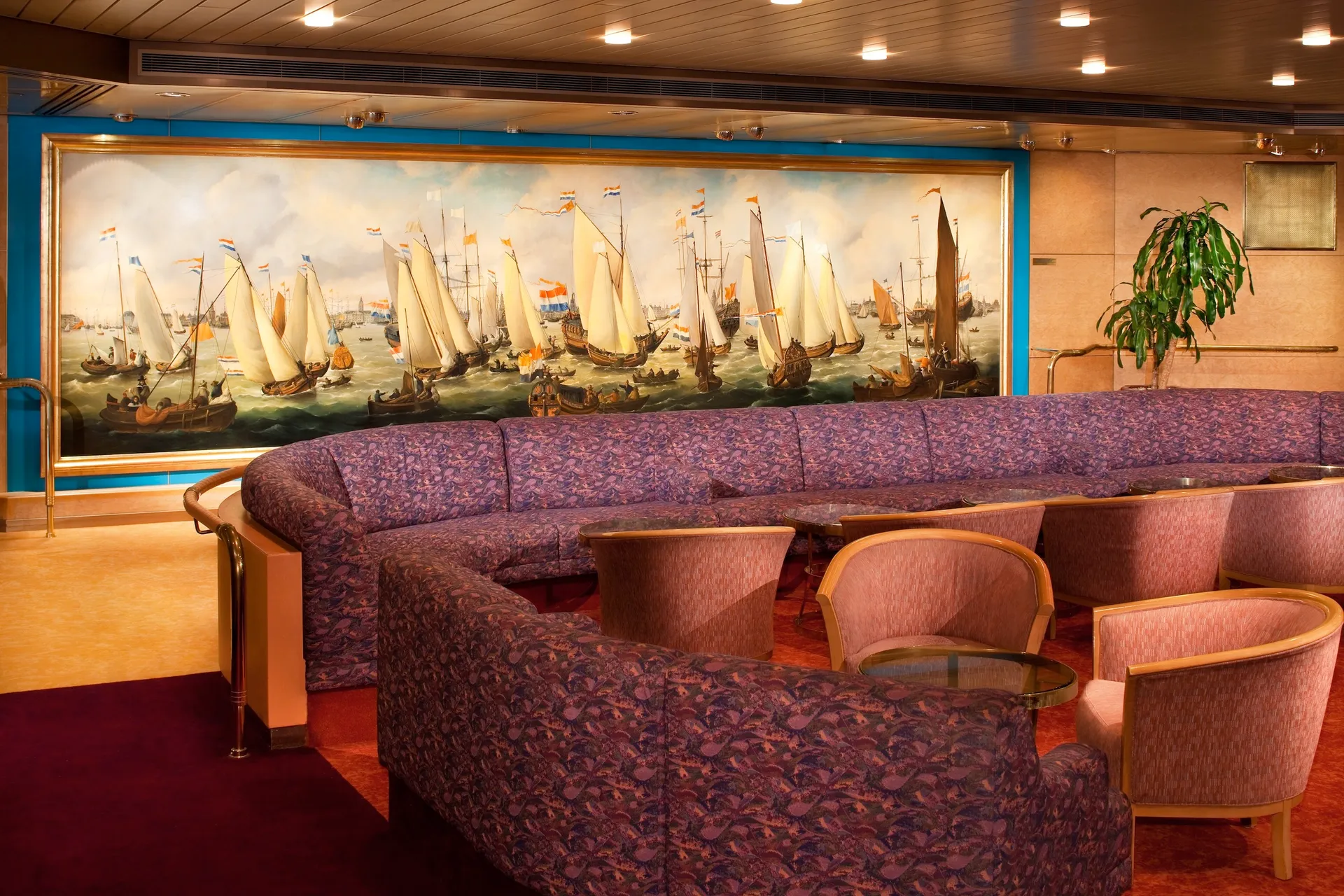 Explorer's Lounge
