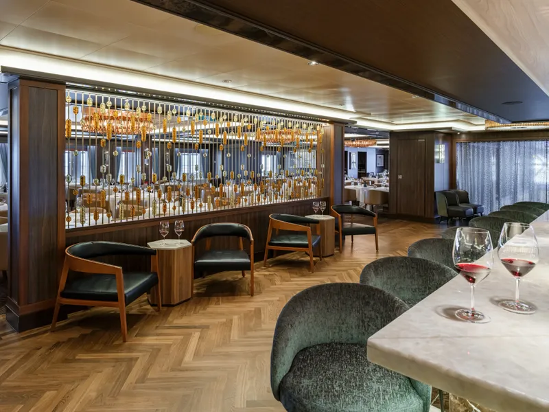 Cagney's Steakhouse 2