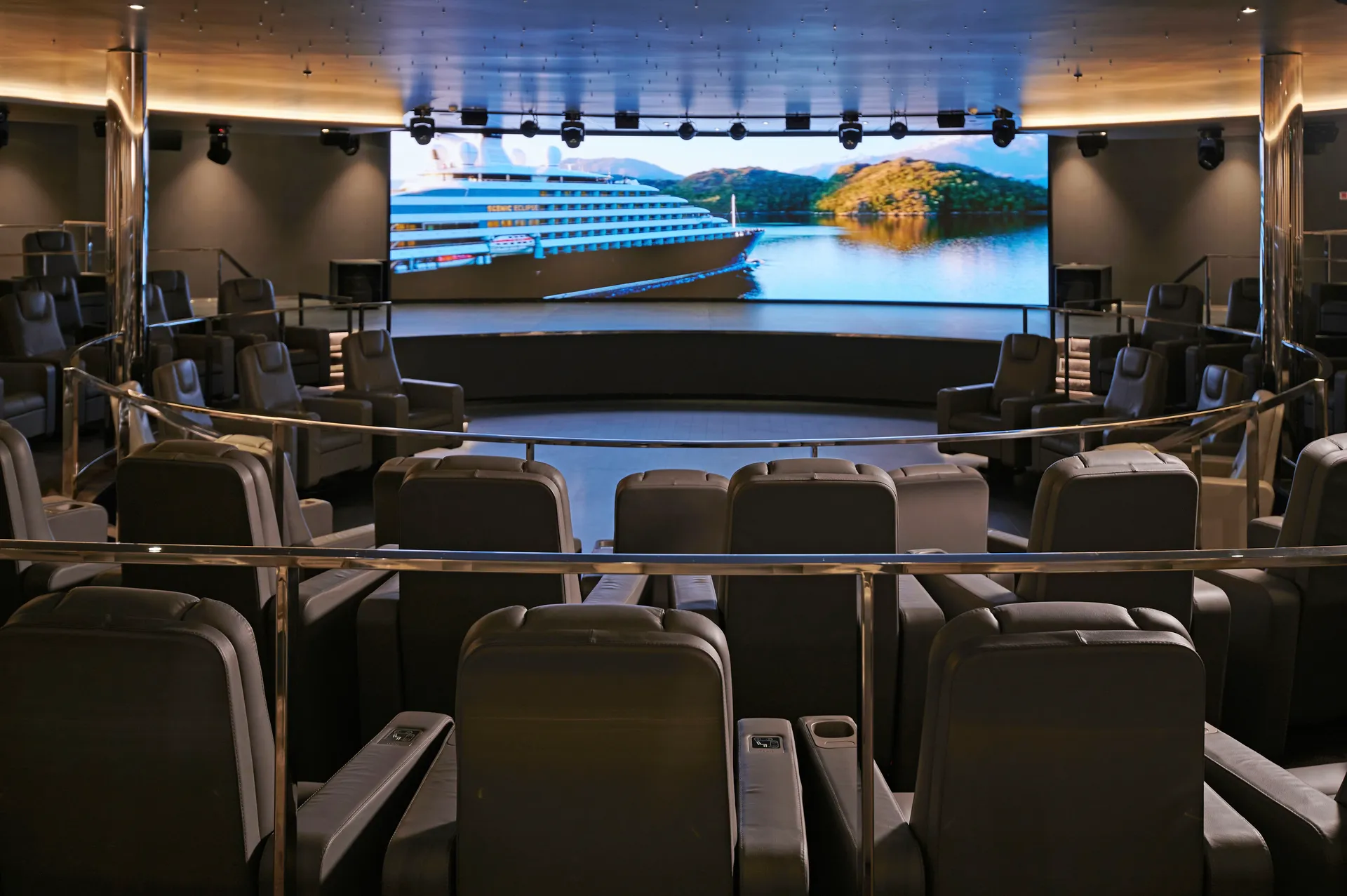 Teatru de Ultimă Generație 1