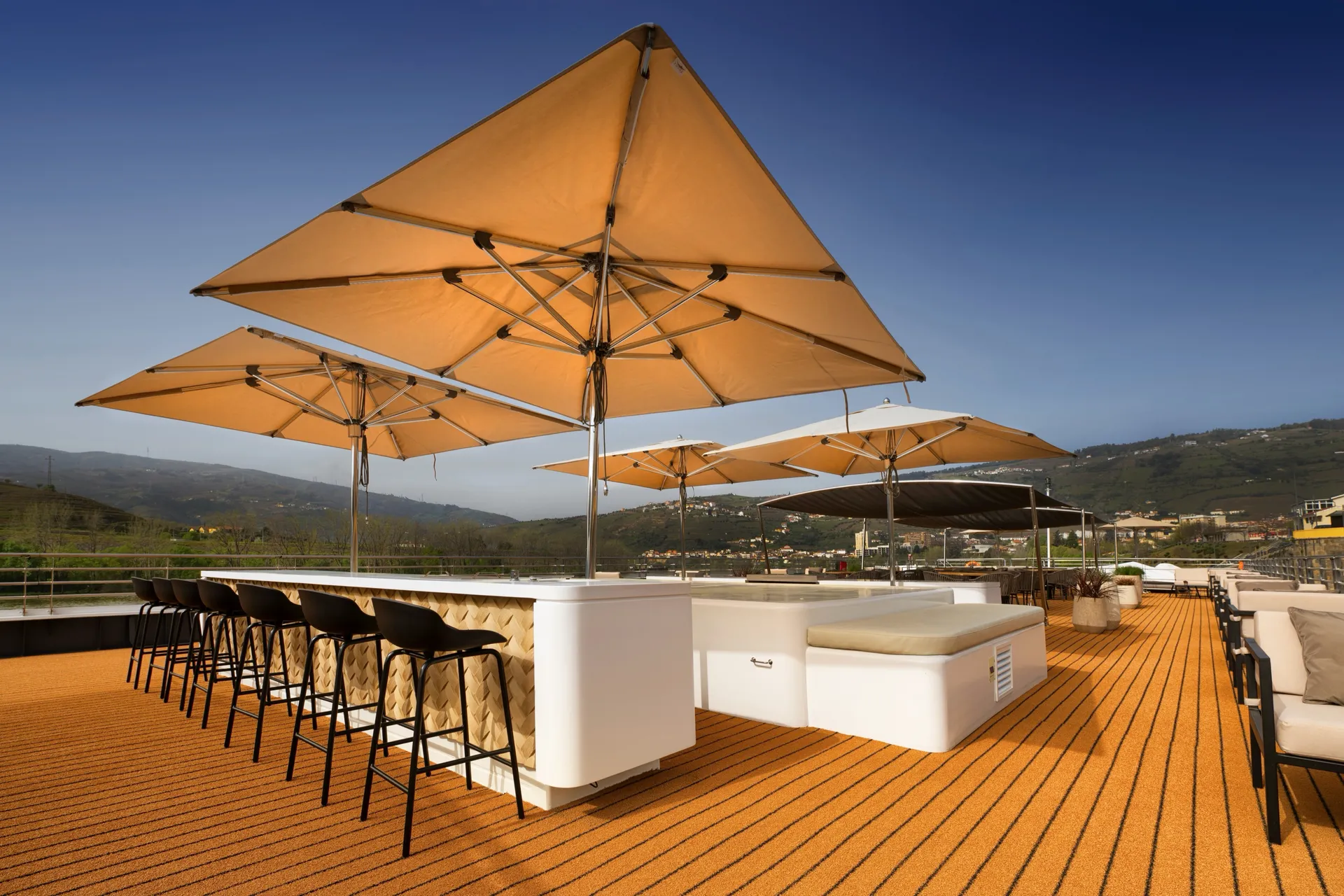 Sky Deck Grill