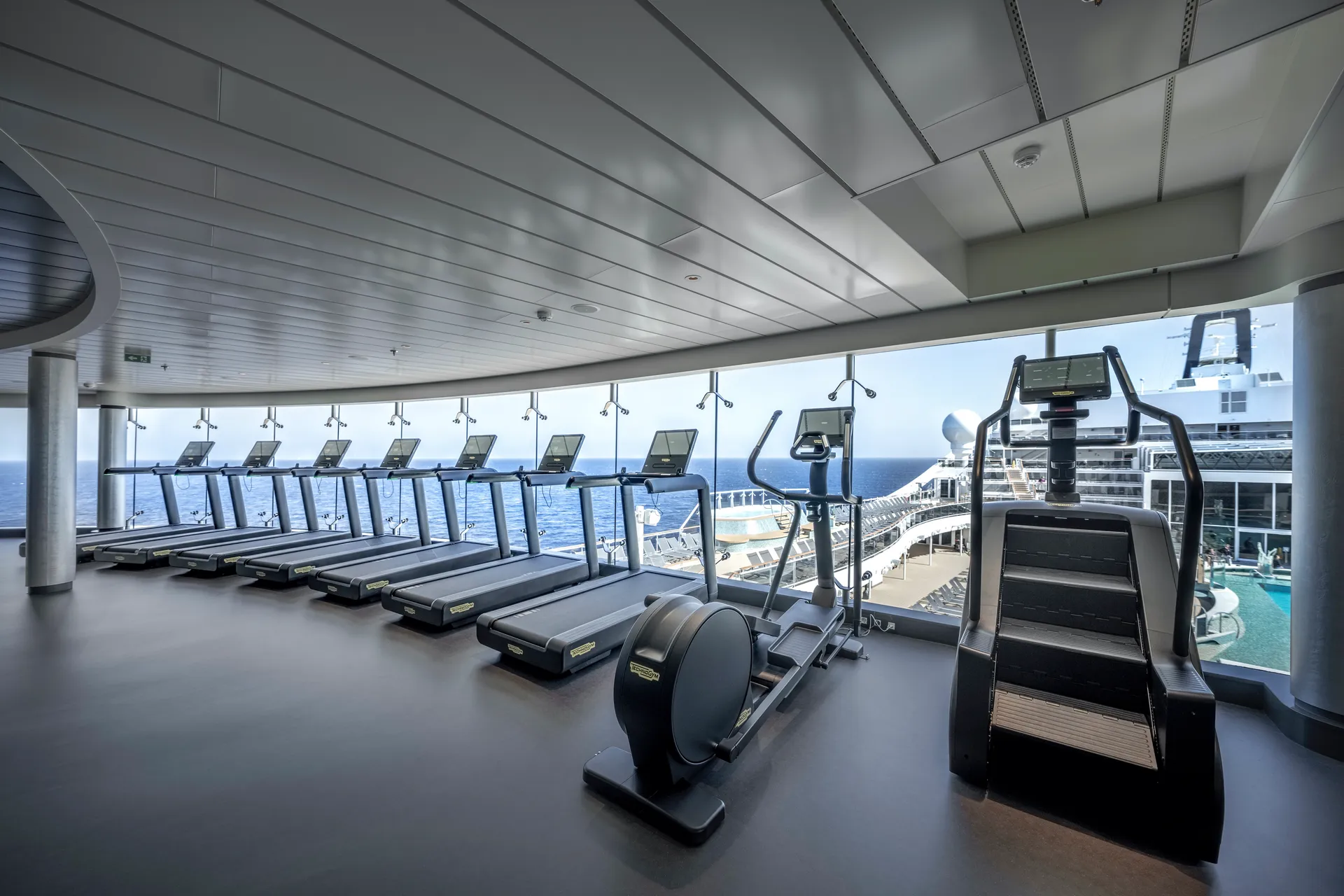 TechnoGym® 健身中心 5