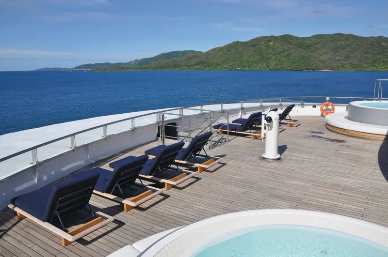 Panorama Bar, Cabanas och Vitality Pools 2