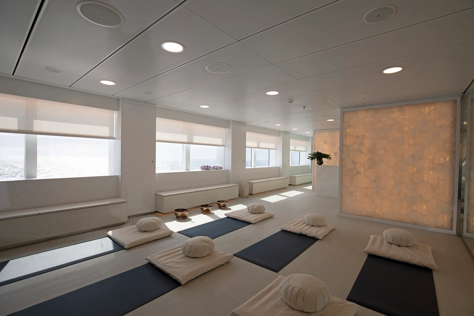 POWER: Studio de Yoga și Pilates 2