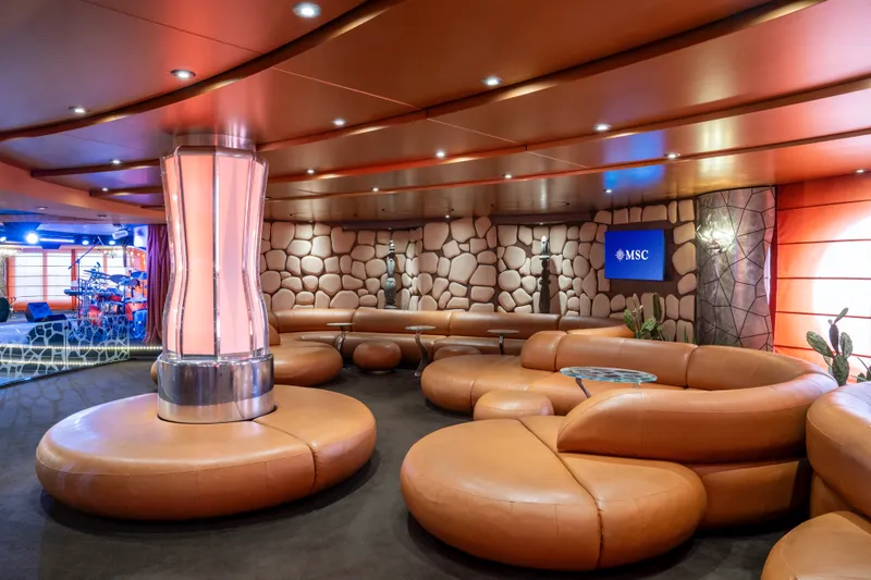 Λ’Ινσολίτο 1