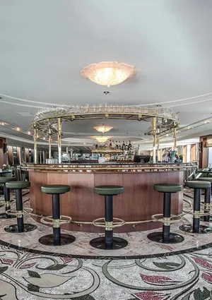 Panoramic Lounge & Bar