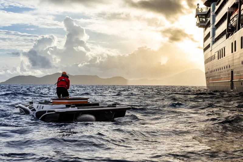 Submarinele Seabourn: Expediția 2