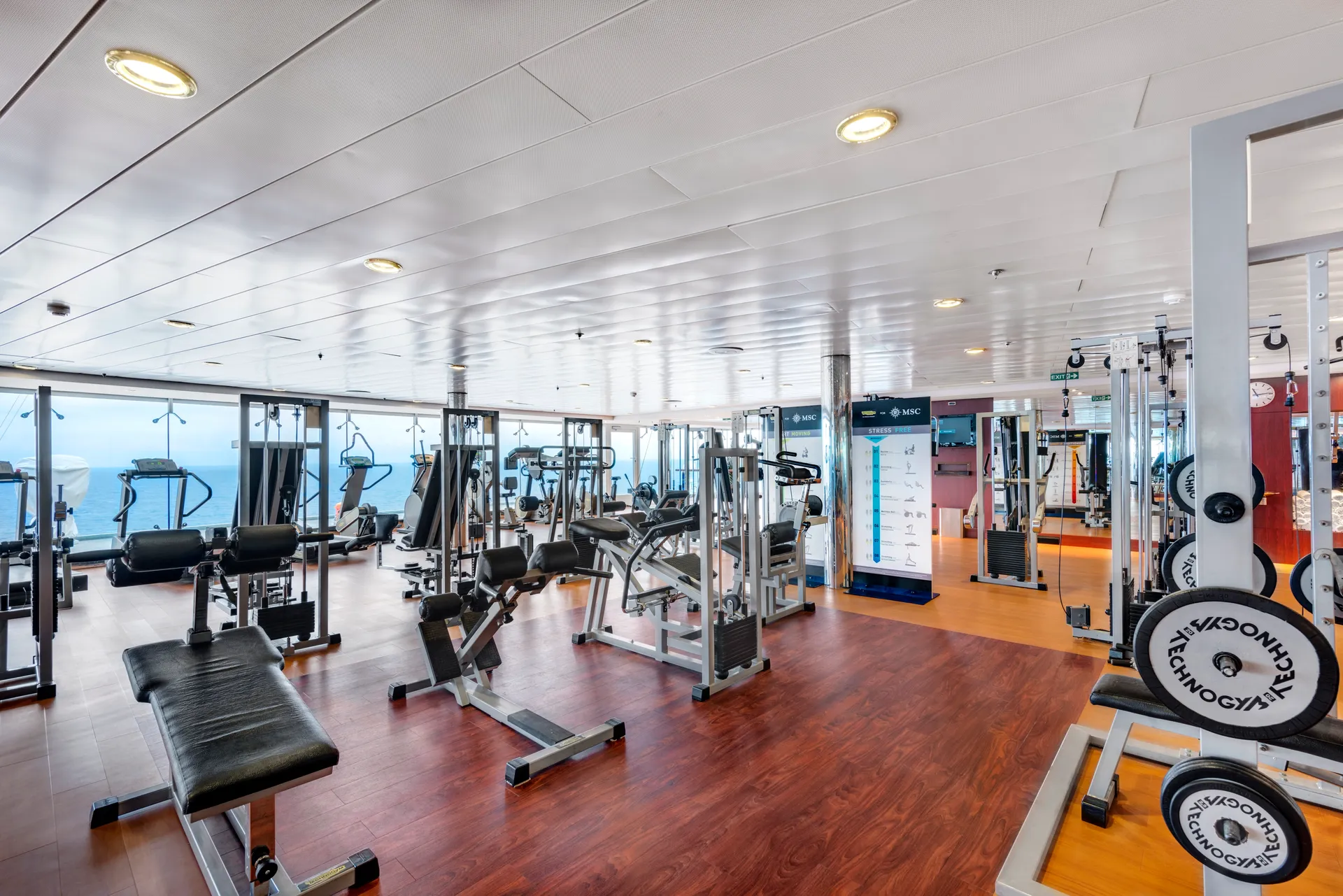 TechnoGym® 健身中心 4
