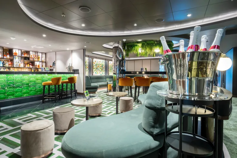 Bar de Cocktailuri 4