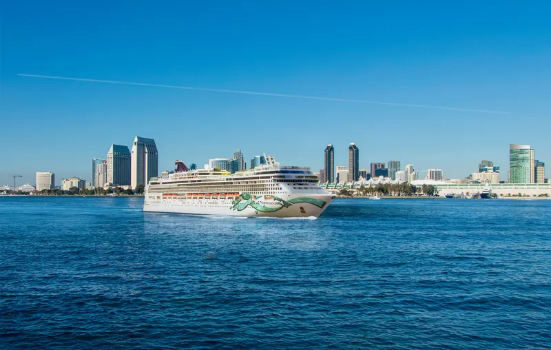 Norwegian Jade — Norwegian Cruise Line